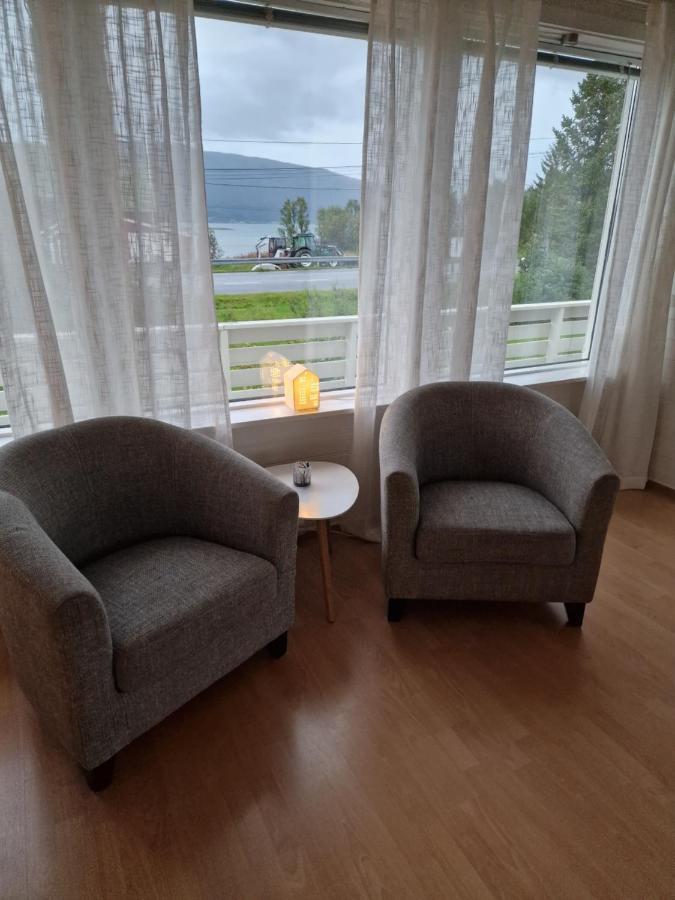 Warm And Cozy Cottage, Great Location Kvaloya Екстериор снимка