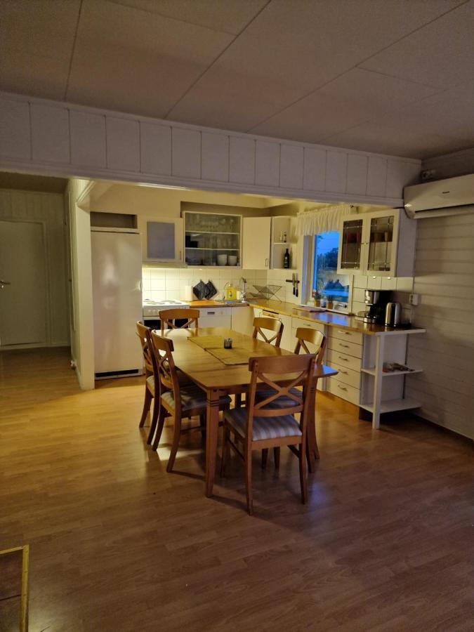 Warm And Cozy Cottage, Great Location Kvaloya Екстериор снимка